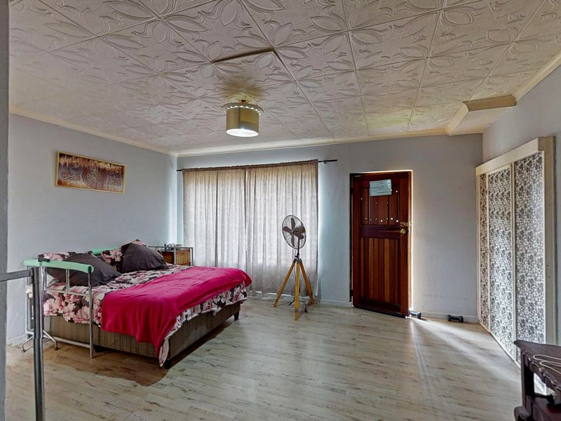 Family home in Theresapark - Photo 8