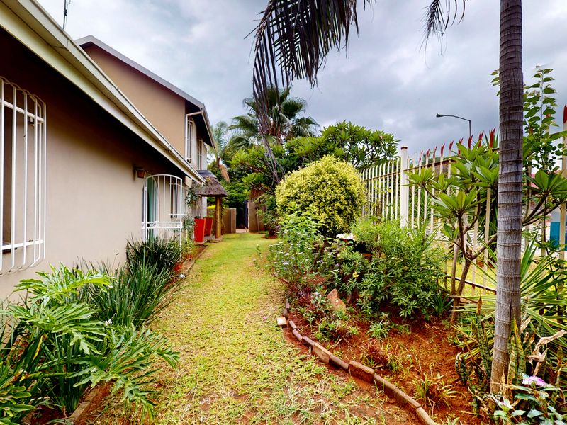 Family home in Theresapark - Photo 1