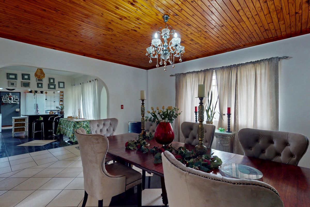 Family home in Theresapark - Photo 5