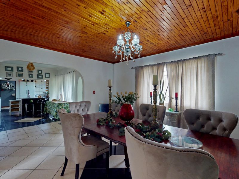 Family home in Theresapark - Photo 5