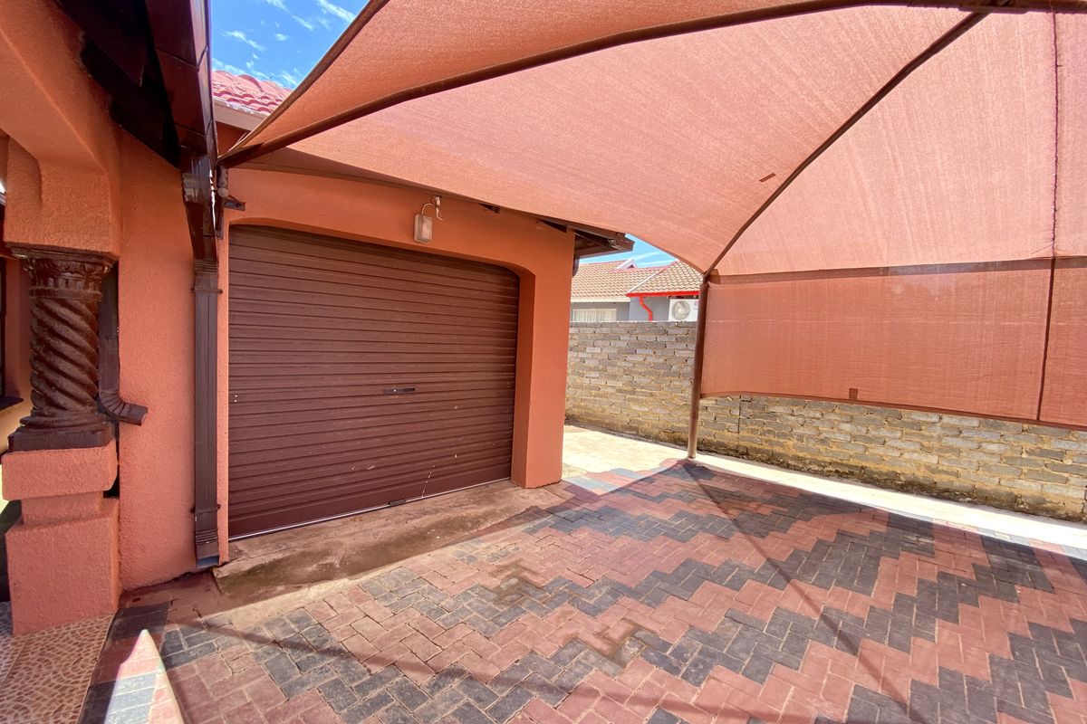 Come home to comfort, space, and community! - Photo 3