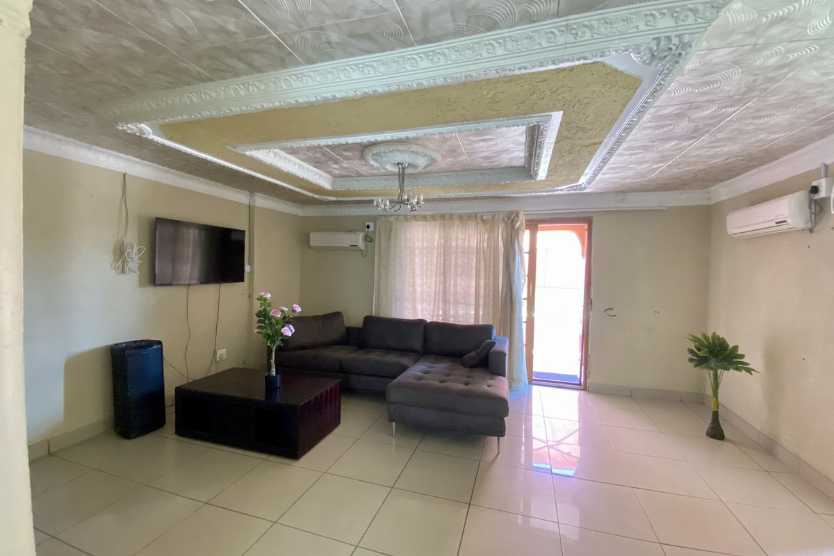 Come home to comfort, space, and community! - Photo 5