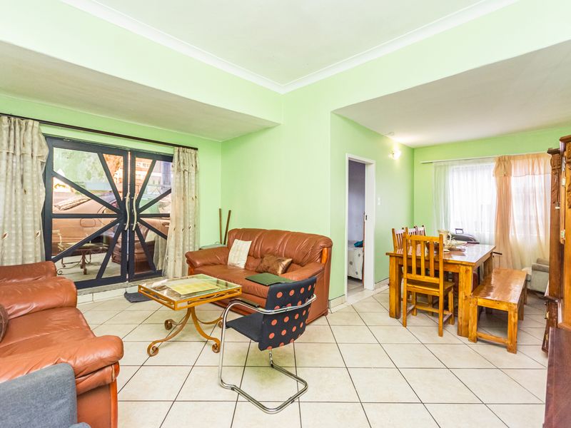 Investment Opportunity – 3-Bedroom Home With Income-Generating Outside Rooms - Photo 9