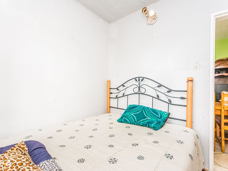 Investment Opportunity – 3-Bedroom Home With Income-Generating Outside Rooms - Photo 6