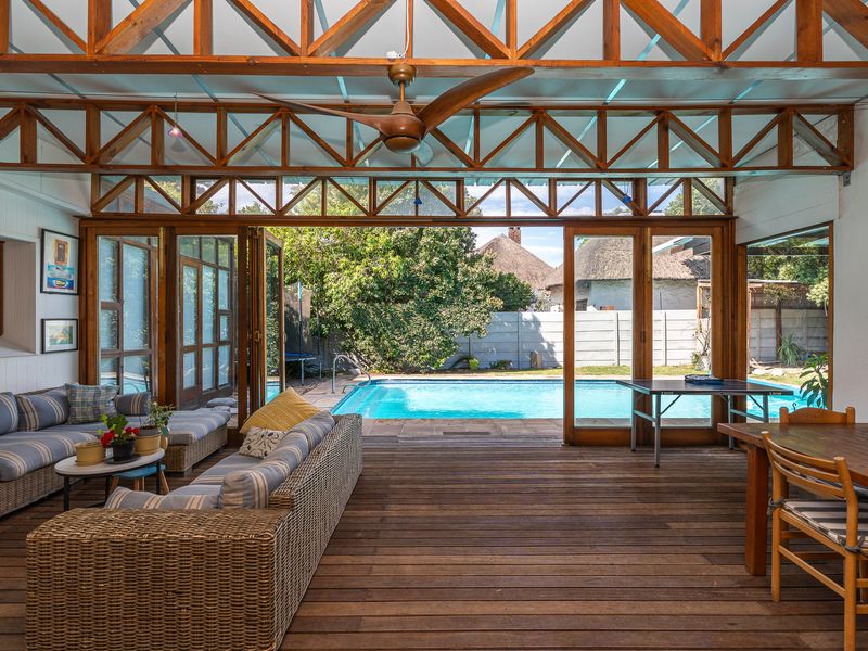 A Truly Unique & Exceptionally Versatile Family Home - Photo 4