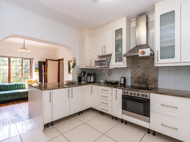 A Truly Unique & Exceptionally Versatile Family Home - Photo 9