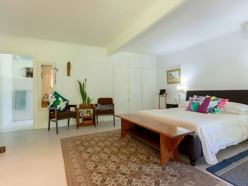A Lush, Character-Filled Retreat in the Heart of Riebeek-Wes - Photo 7