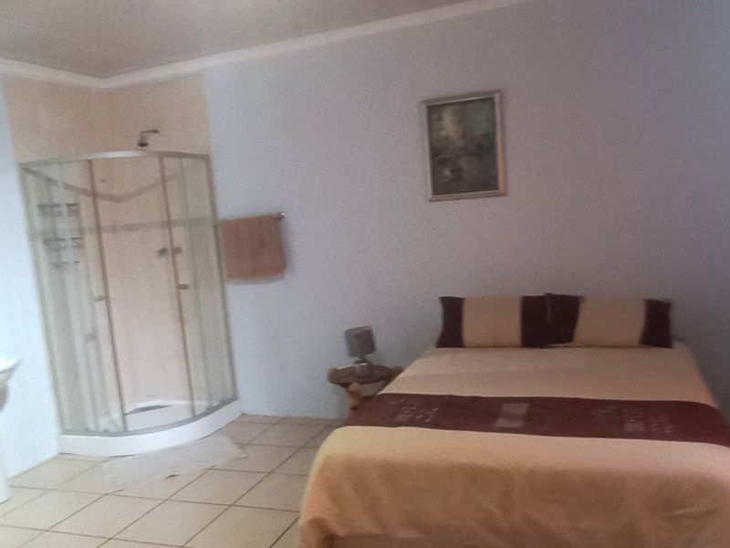 Live Your New Dream In Sweet Surrounds! - Photo 5