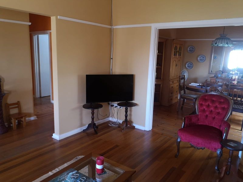 3 Bedroom House for sale in Bothasrus - Photo 6