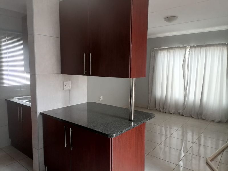 House Pending Sale In Mogwase - Photo 3