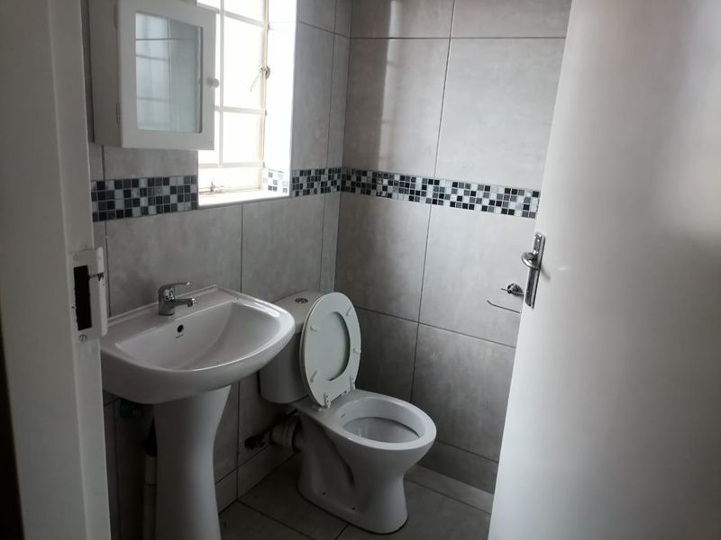 House Pending Sale In Mogwase - Photo 8