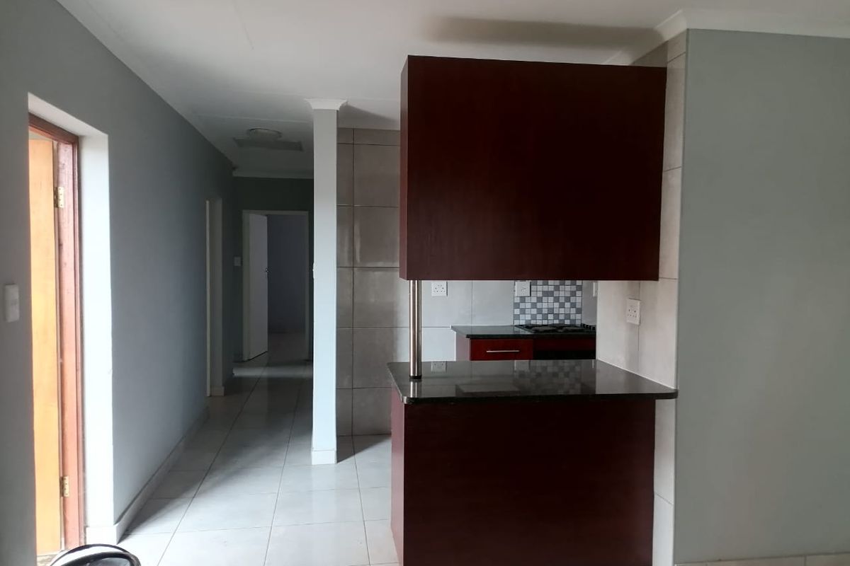 House Pending Sale In Mogwase - Photo 4