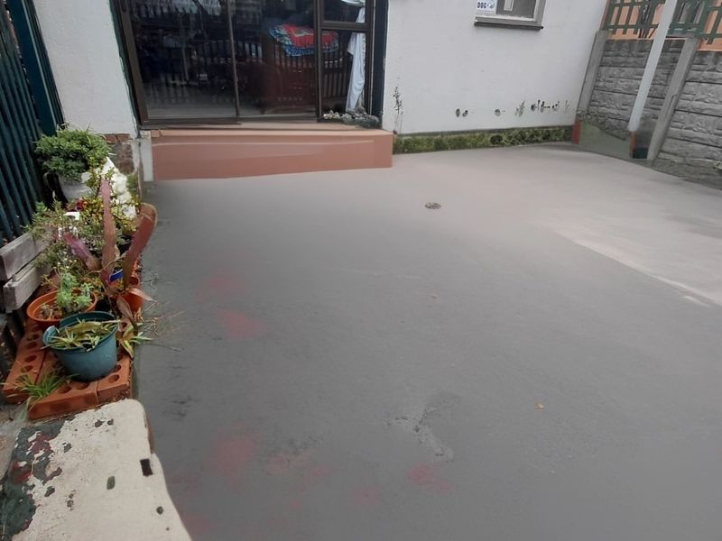 Spacious Home in a Great Area – Renovate & Reap the Rewards! - Photo 6