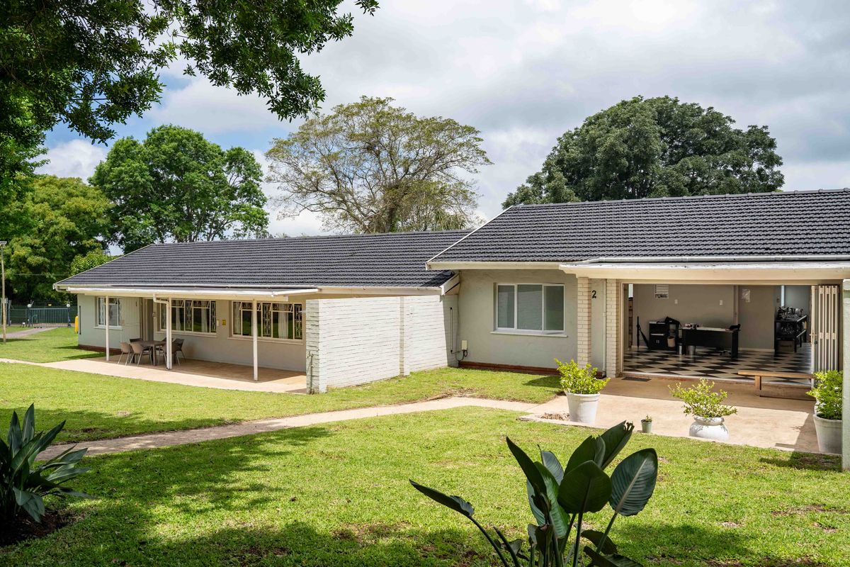 Rare Commercial Zoning Central Property with level acre - Photo 3