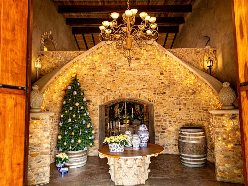 Authentic French Home - Photo 5