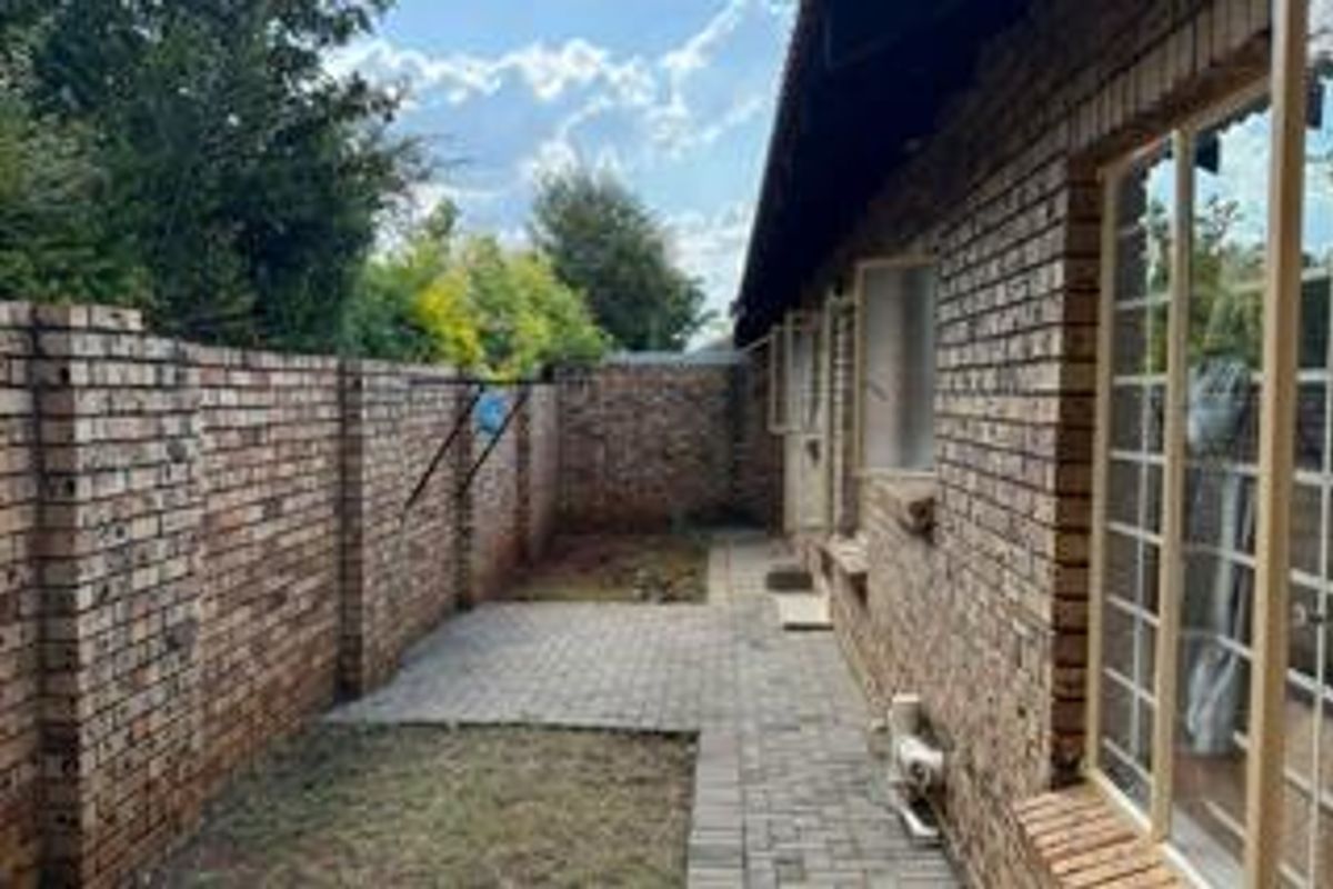 EXCELLENT INVESTMENT OPPORTUNITY. - Photo 4