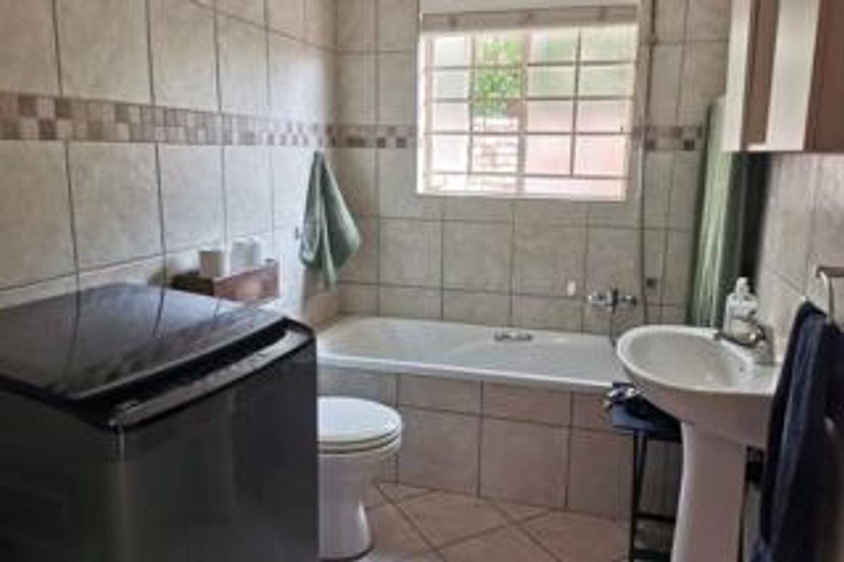 EXCELLENT INVESTMENT OPPORTUNITY. - Photo 5