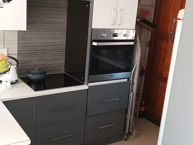 Charming  3 bedroom house for  sale in The Orchards!!! - Photo 6