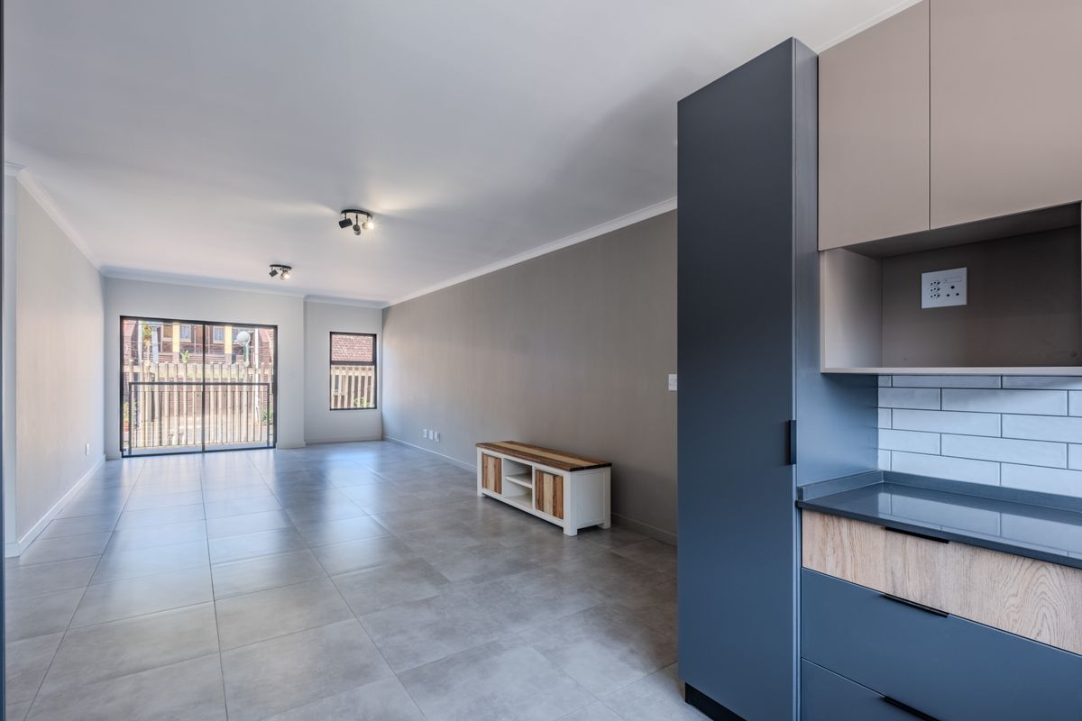 A Modern 22 Unit Estate Designed for Comfortable Coastal Living - Photo 4