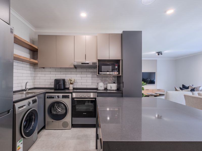 A Modern 22 Unit Estate Designed for Comfortable Coastal Living - Photo 10