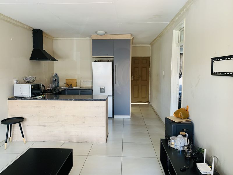 Cozy, safe living! - Photo 2
