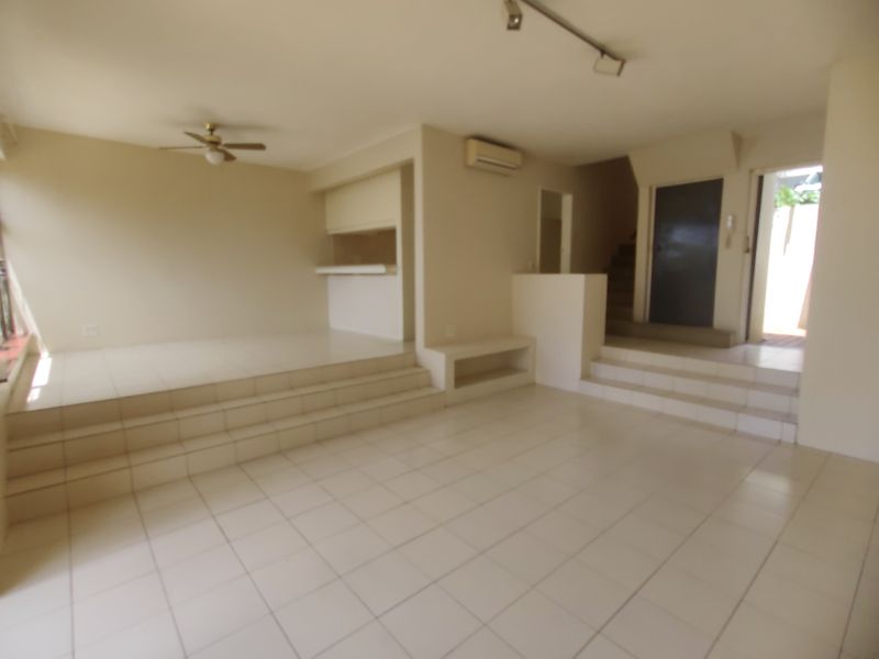 Spacious 3 Bedroom Townhouse With Views – Umgeni Park - Photo 6