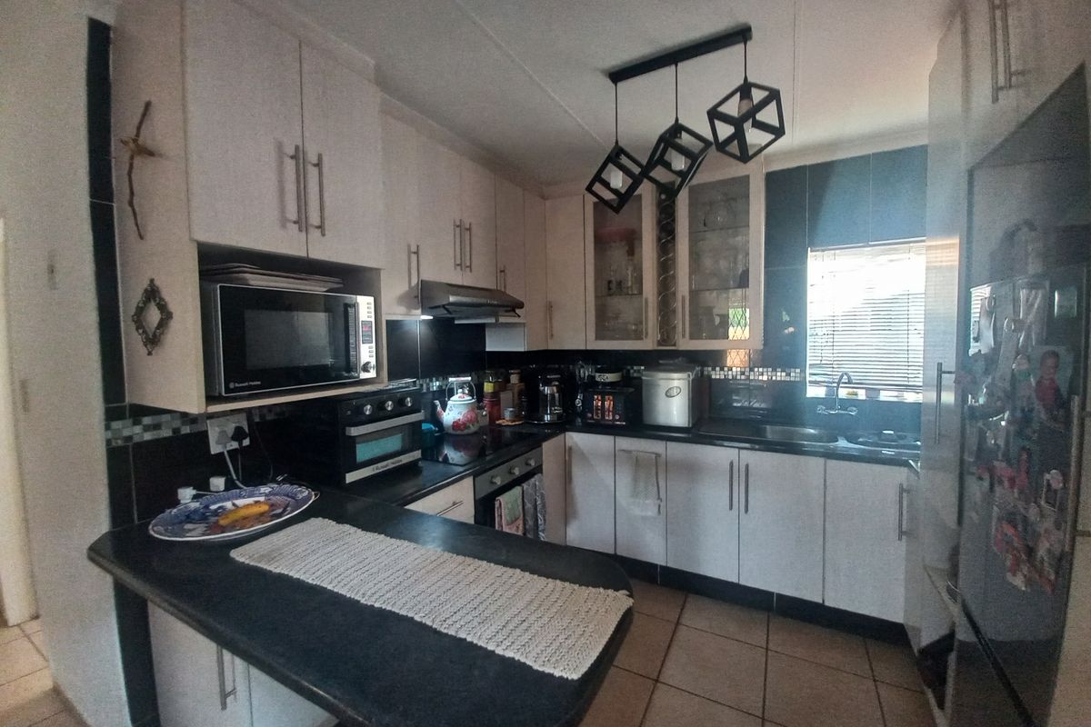 Your Private Retreat in Arendskloof Estate - Photo 4