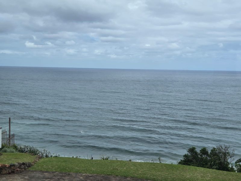 Exclusive Coastal Sanctuary - Photo 3