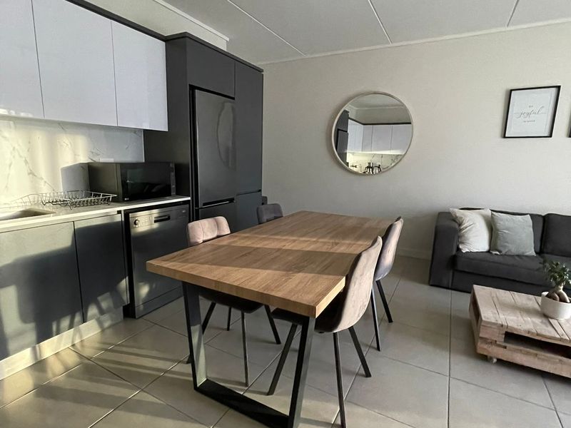 Modern 2-bedroom apartment in The Huntsman - Photo 9