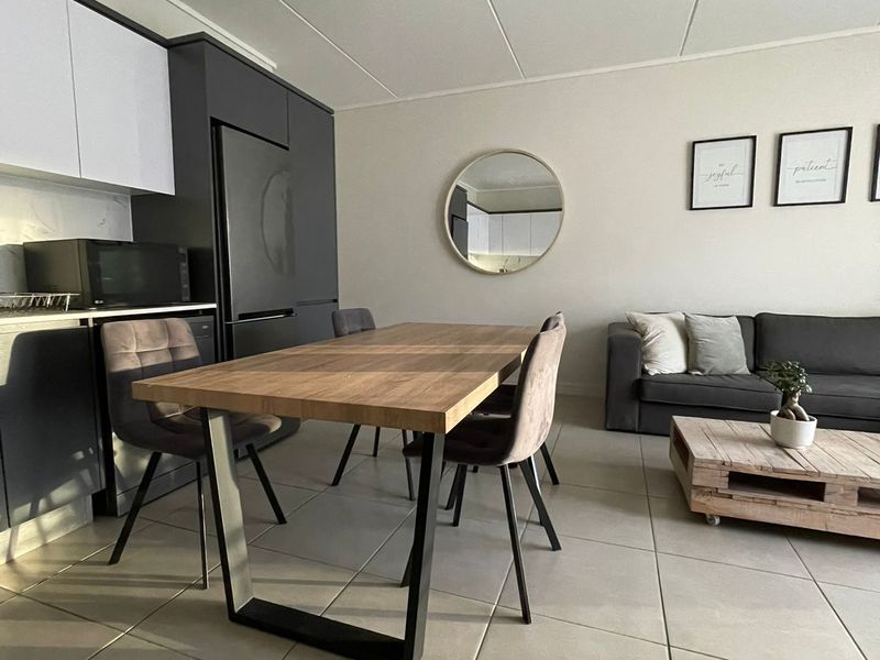 Modern 2-bedroom apartment in The Huntsman - Photo 8