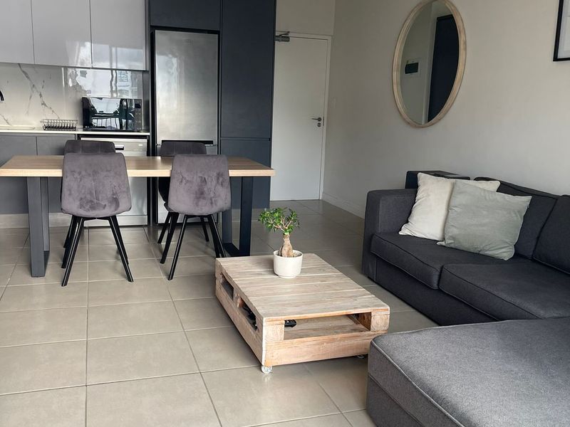 Modern 2-bedroom apartment in The Huntsman - Photo 7