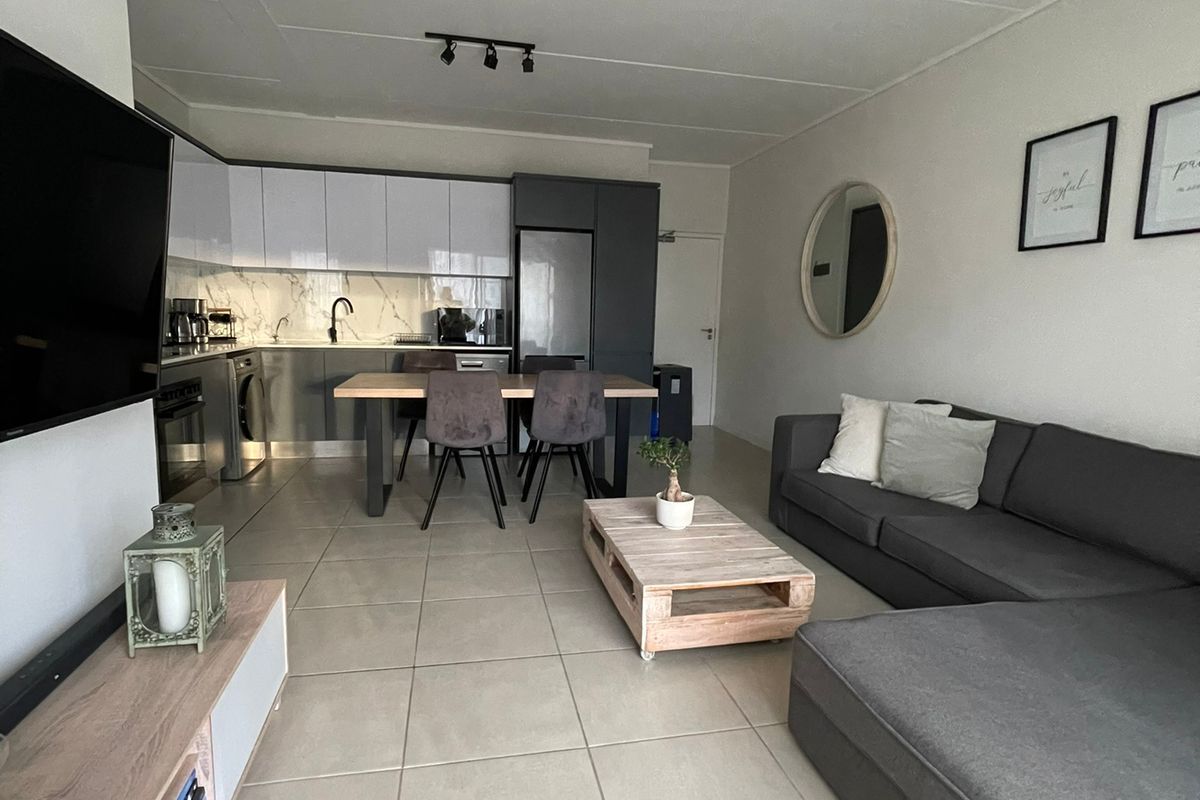 Modern 2-bedroom apartment in The Huntsman - Photo 4