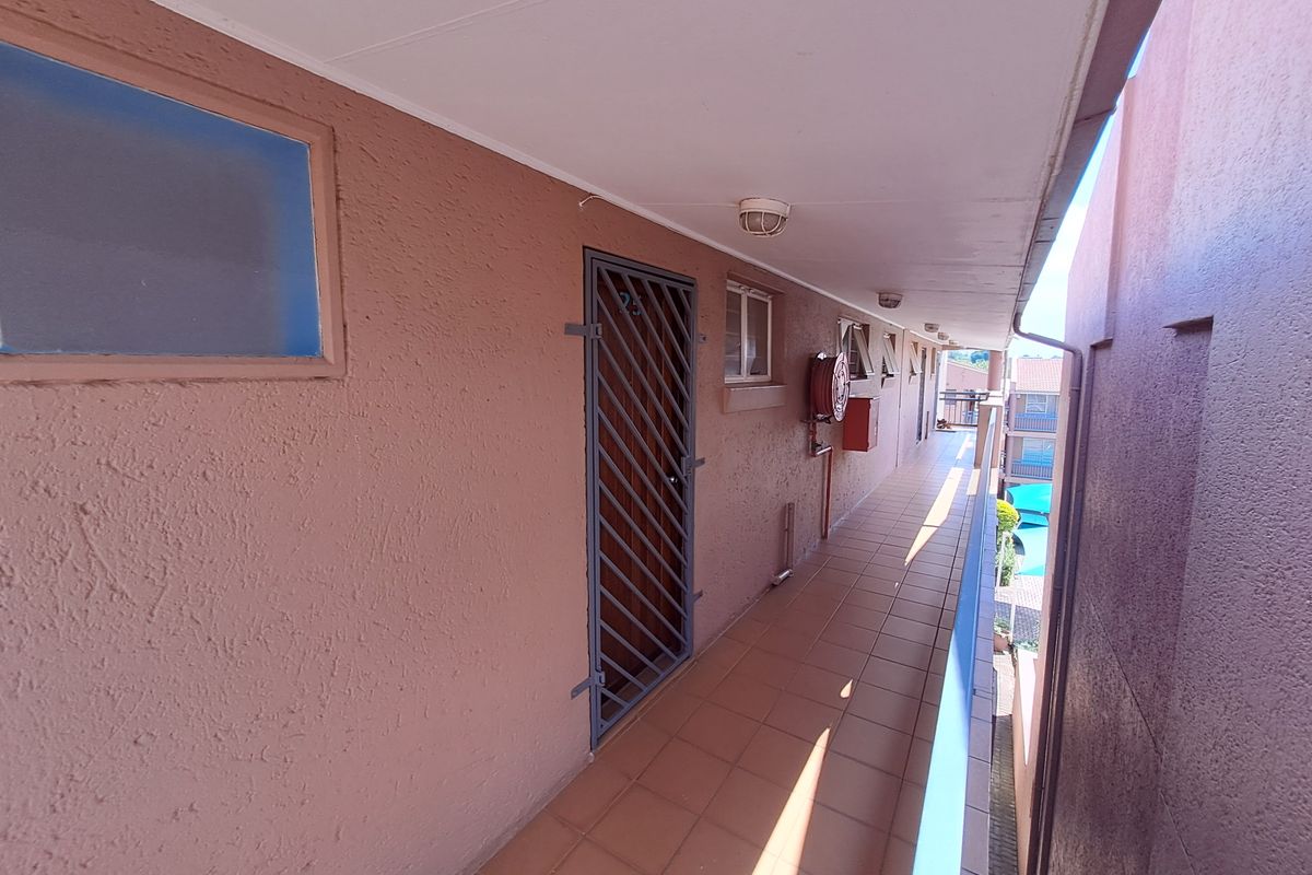 Modern Apartment in Sought-After Brazilia Complex - Photo 3