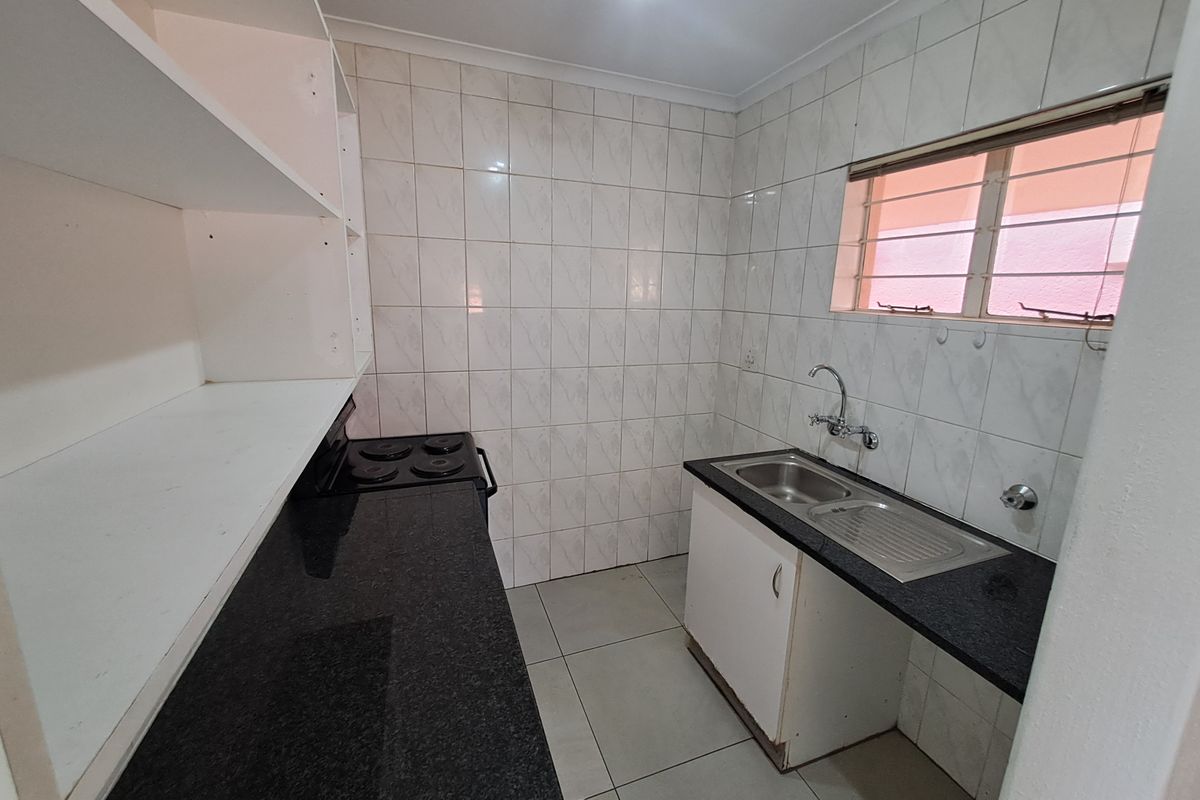 Modern Apartment in Sought-After Brazilia Complex - Photo 4