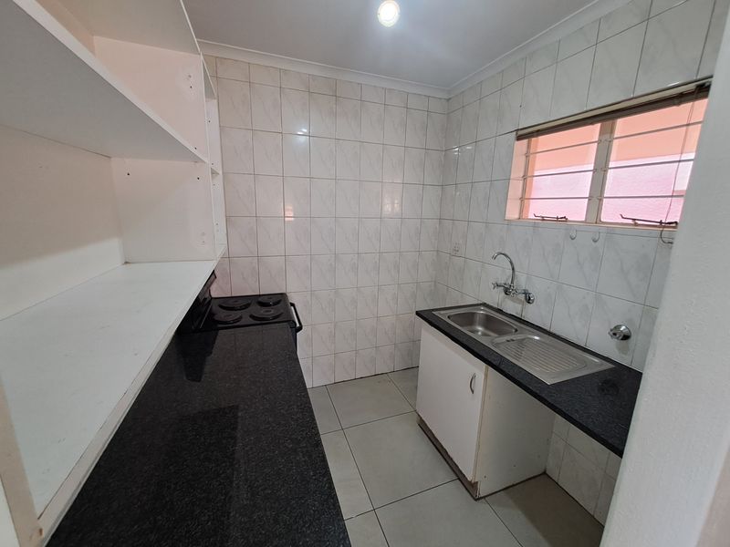 Modern Apartment in Sought-After Brazilia Complex - Photo 4