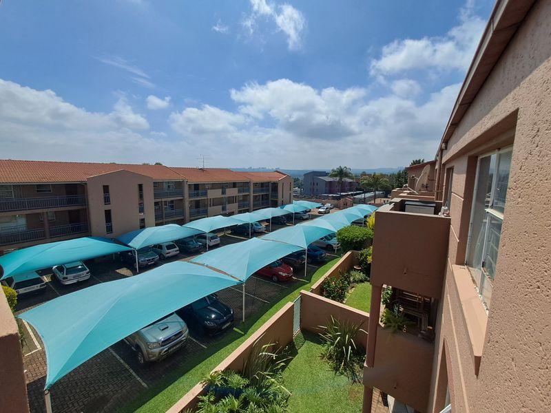 Modern Apartment in Sought-After Brazilia Complex - Photo 2