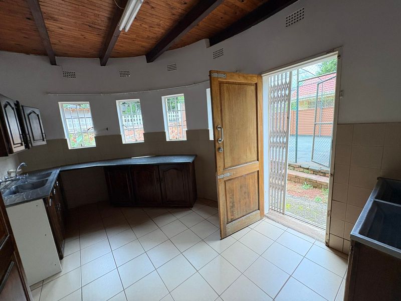 Spacious Family Living With Endless Potential & Suburban Charm - Photo 4