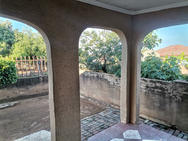 Make This House Your Home - Photo 10