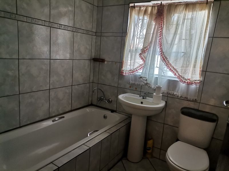 Make This House Your Home - Photo 9