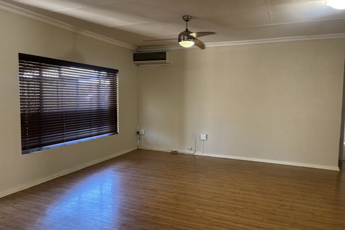 Perfect Location - Photo 4