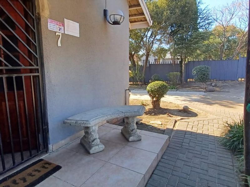 House For Sale In Secunda - Photo 2
