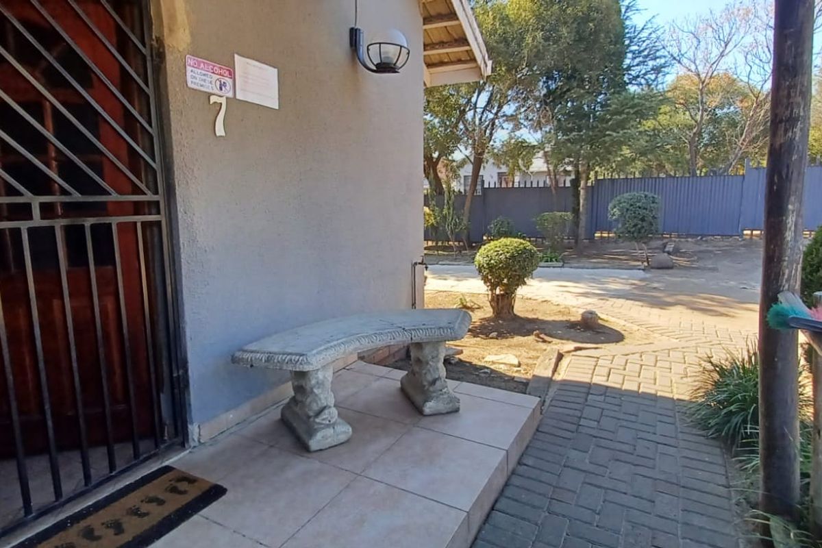 House For Sale In Secunda - Photo 2