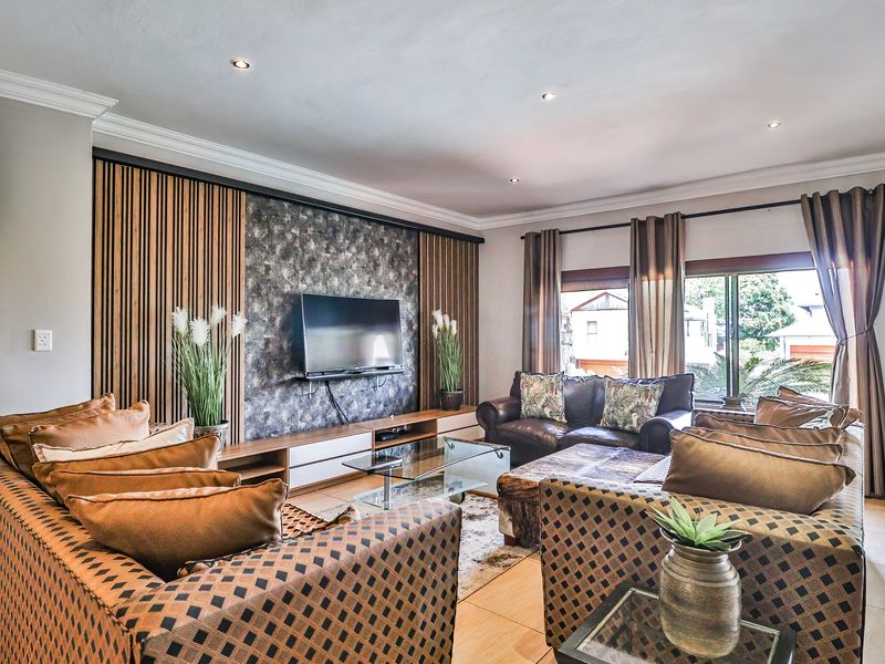 Exceptional 5 bedroom house in Sable Hills For Sale - Photo 5