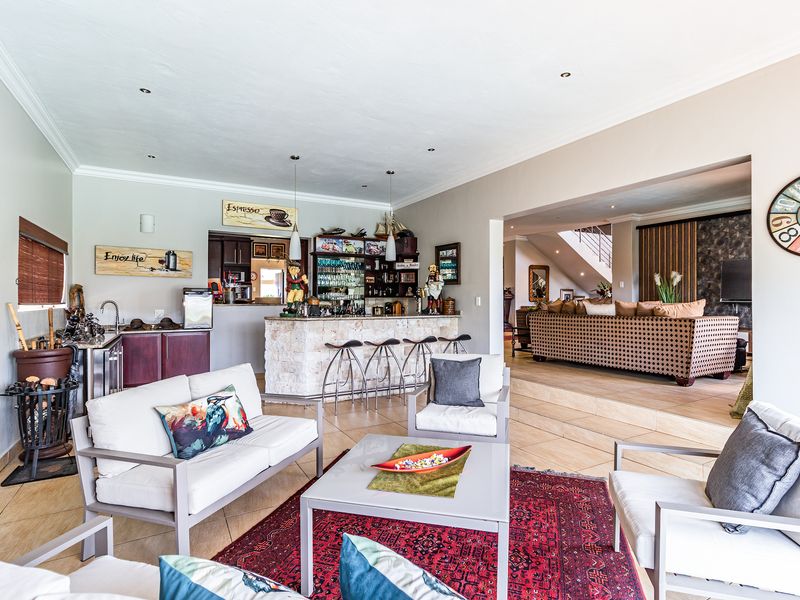 Exceptional 5 bedroom house in Sable Hills For Sale - Photo 8
