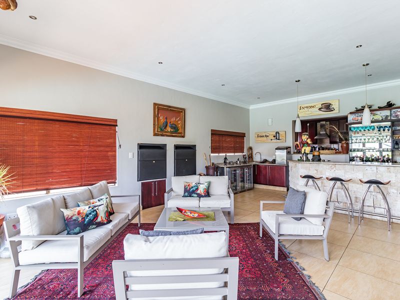 Exceptional 5 bedroom house in Sable Hills For Sale - Photo 7