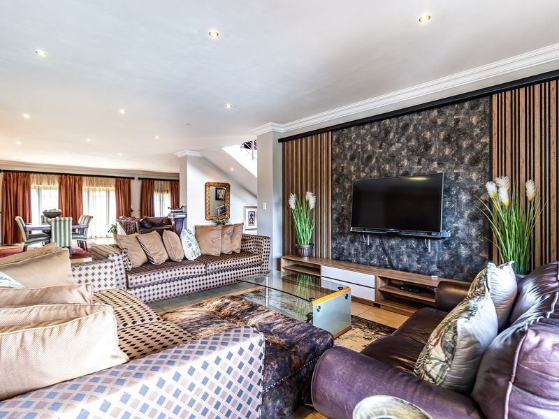 Exceptional 5 bedroom house in Sable Hills For Sale - Photo 4
