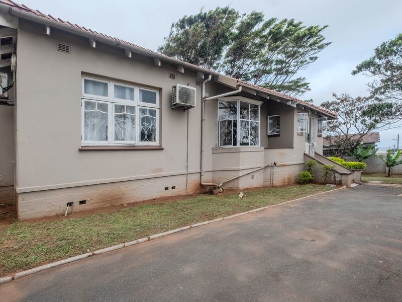 Spacious 3 Bedroom Home to Let in Athlone - Photo 5