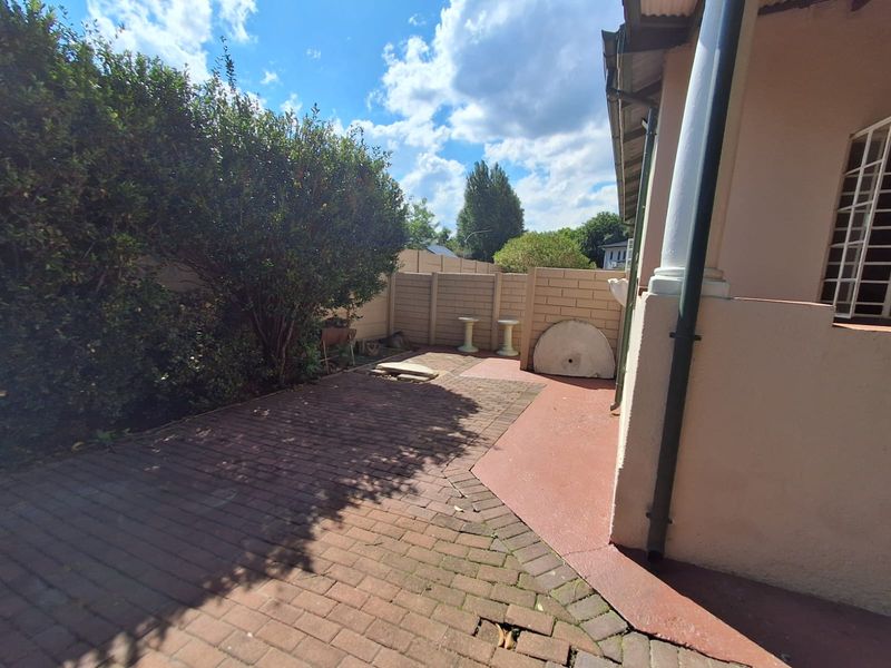 Modern 3 Bedroom House to rent  in Heidelberg Central - Photo 2