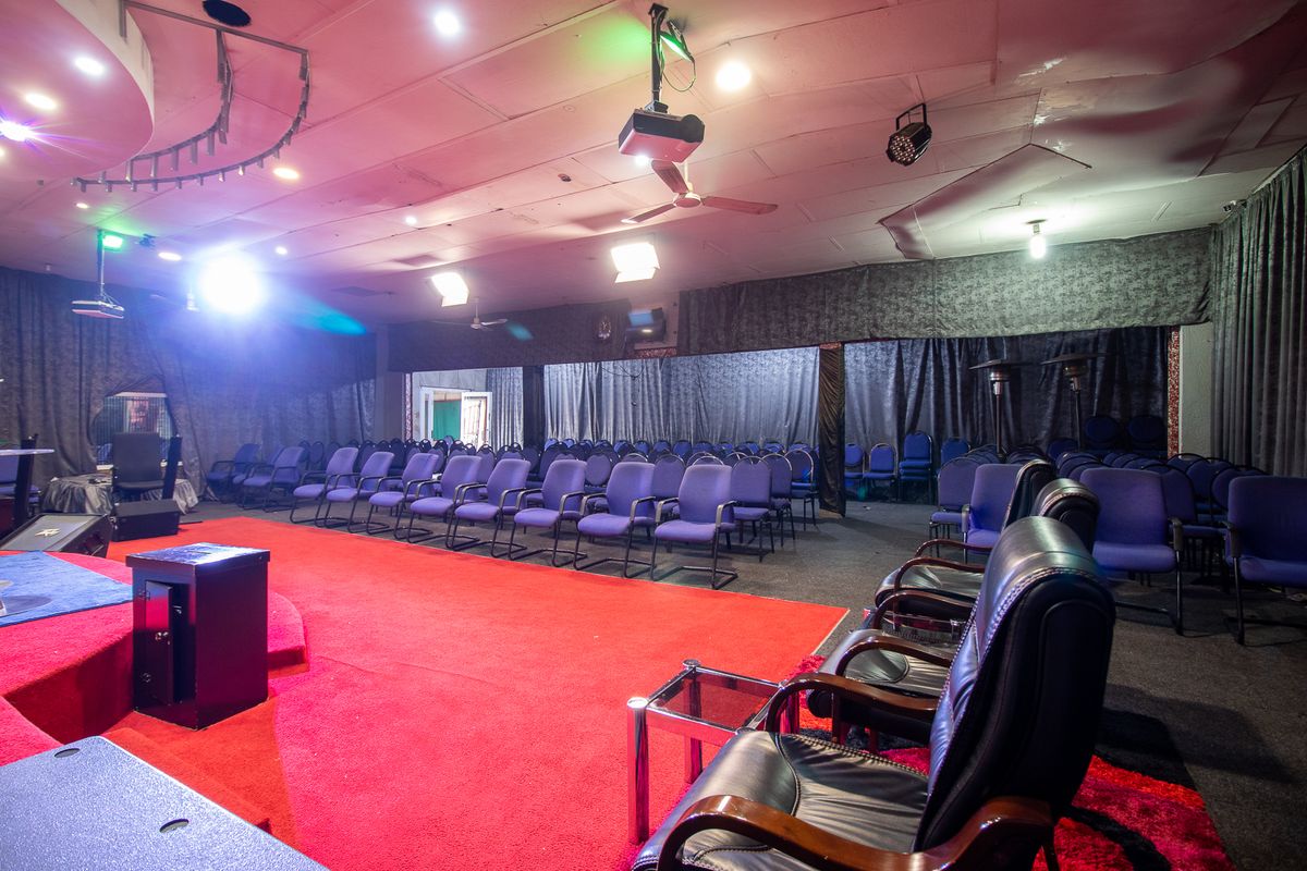 Lovely Church - Bring Your Congregation- Or cnr stand Business Potential!!! - Photo 4