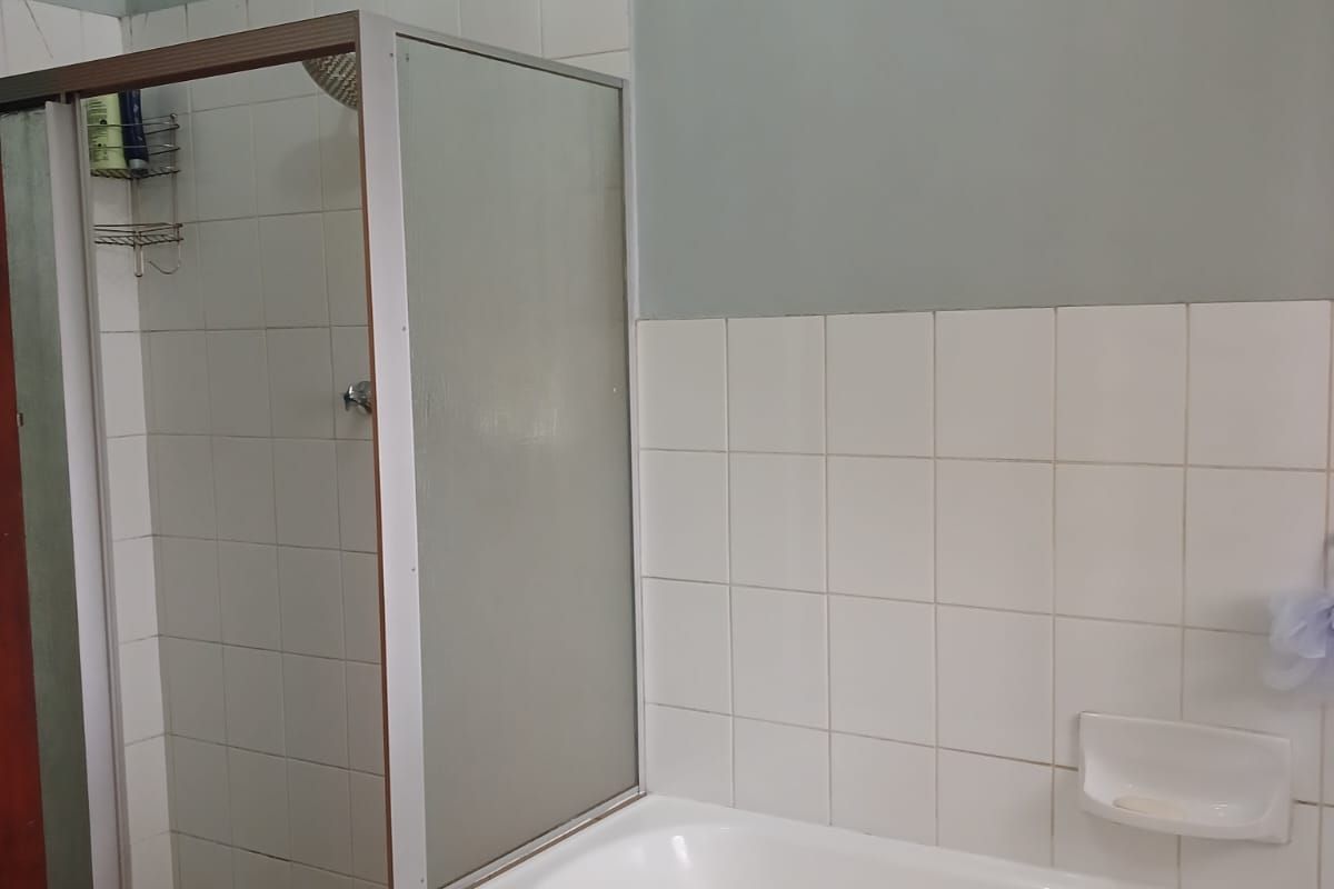 Beautiful Spacious Home with Income generating Cottage - Photo 5